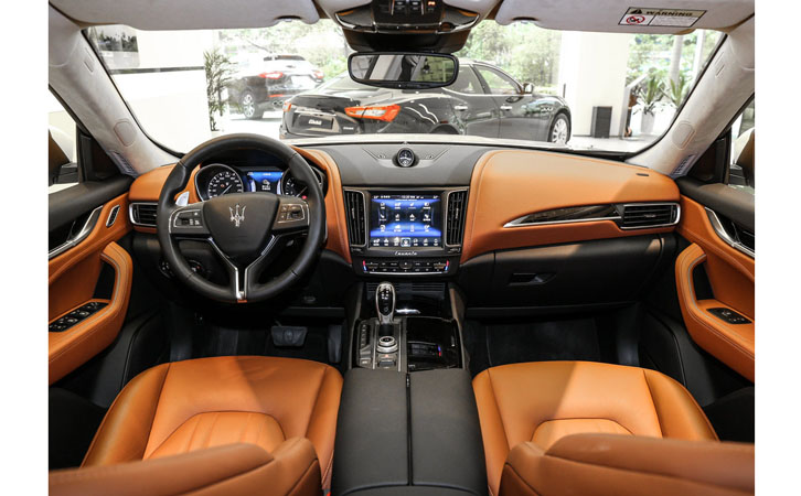 汽車內飾 汽車內飾