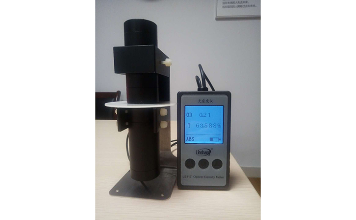 LS117便攜式透光率儀測量乳白材料