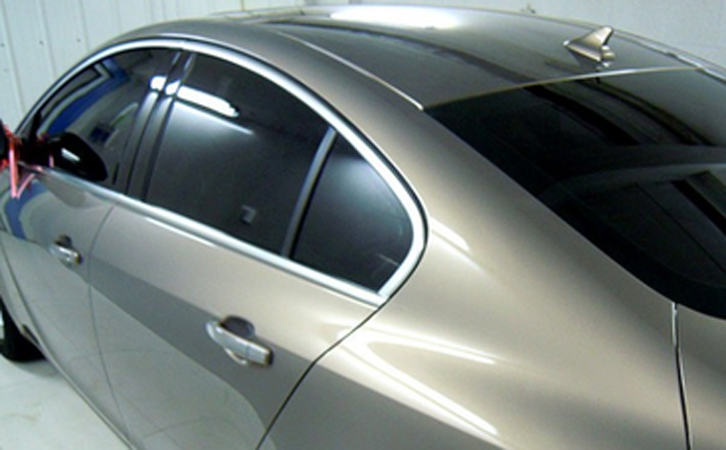 貼汽車隔熱膜 貼汽車隔熱膜